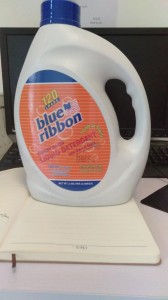 OEM/ODM Private label Blue Ribbon 1500ml blue concentrated laundry detergent liquid for washing clothes Household to America market