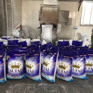 ALTAJ Sabão em pó detergente em pó eficaz de alta qualidade / saco de 25 kg adequado para água quente e fria para o mercado de Dubai.