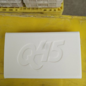 Q45 good Price 80g-225g Strong Stain Yellow Laundry Bar Soap Laundry Bars Soap for Washing Clothes with good quality