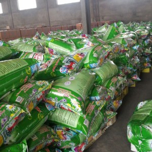 25kg Ideal Green bags bulk good perfume detergent washing powder laundry soap powder with best price to Sharjah market for Environment and health