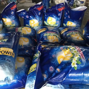 OEM brand PURE detergent factory wholesale 25kg Bulk laundry washing detergent powder remove stains very well used in cold and hot water to Oman market