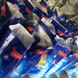 OEM brand PURE detergent factory wholesale 25kg Bulk laundry washing detergent powder remove stains very well used in cold and hot water to Oman market