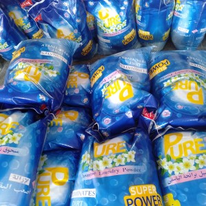 OEM brand PURE detergent factory wholesale 25kg Bulk laundry washing detergent powder remove stains very well used in cold and hot water to Oman market